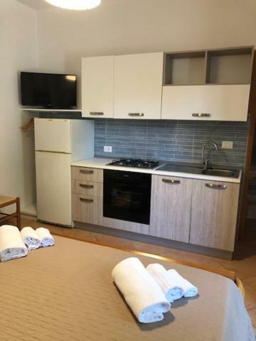 Apollo Villa มัตตีนาตา ภายนอก รูปภาพ